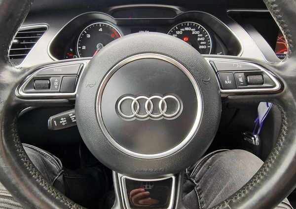 Audi A4 cena 46900 przebieg: 206000, rok produkcji 2013 z Pobiedziska małe 596